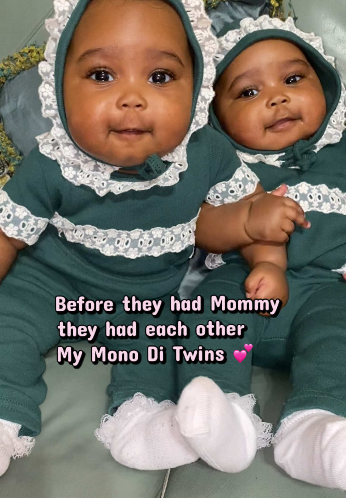 @twintasticpartyofsix