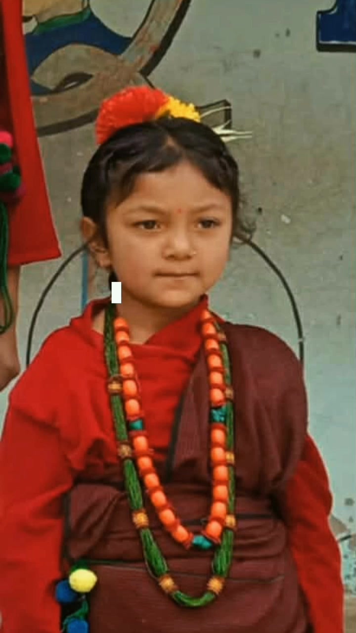 @आसिका <💙>
