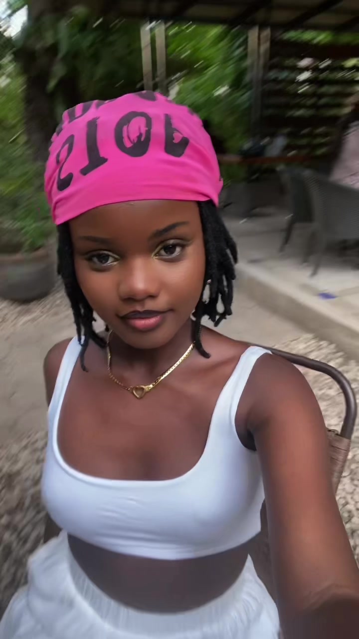 @Mu 🎀💕