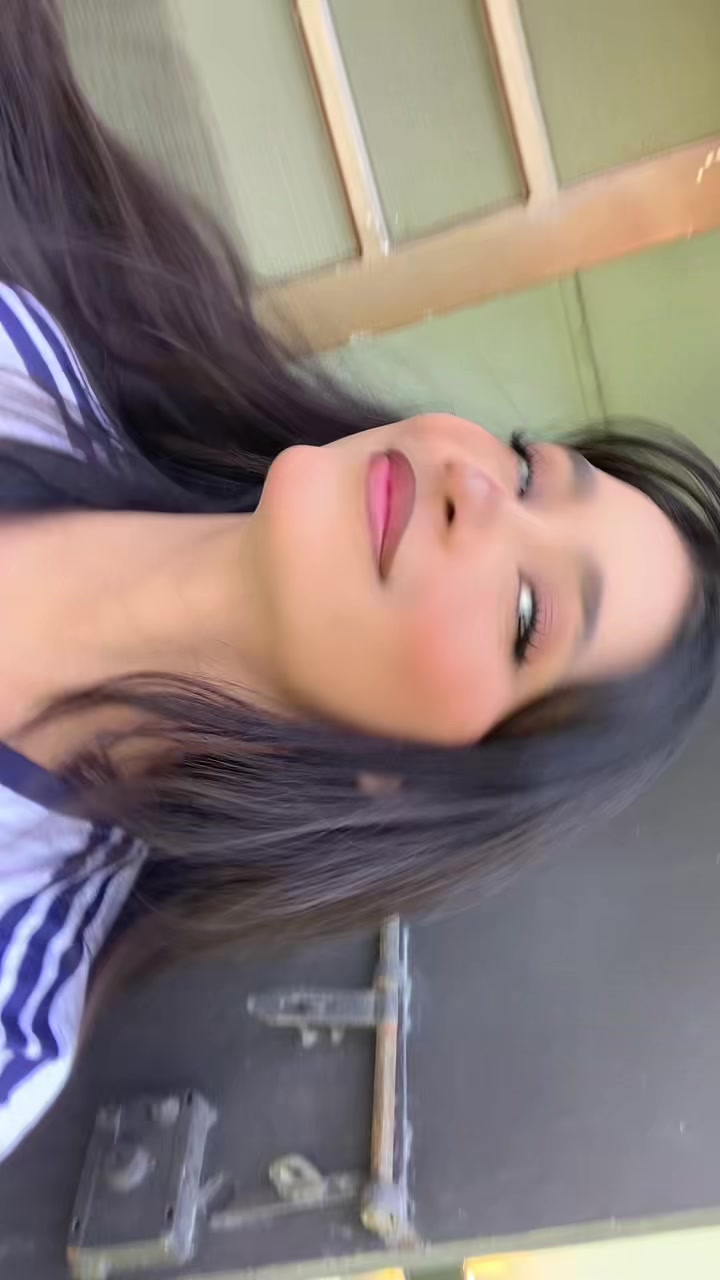 @️
