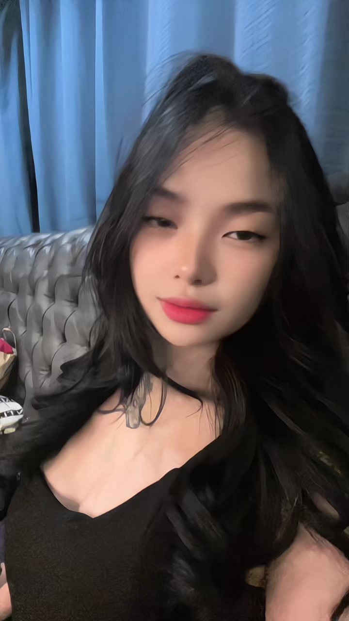 @️