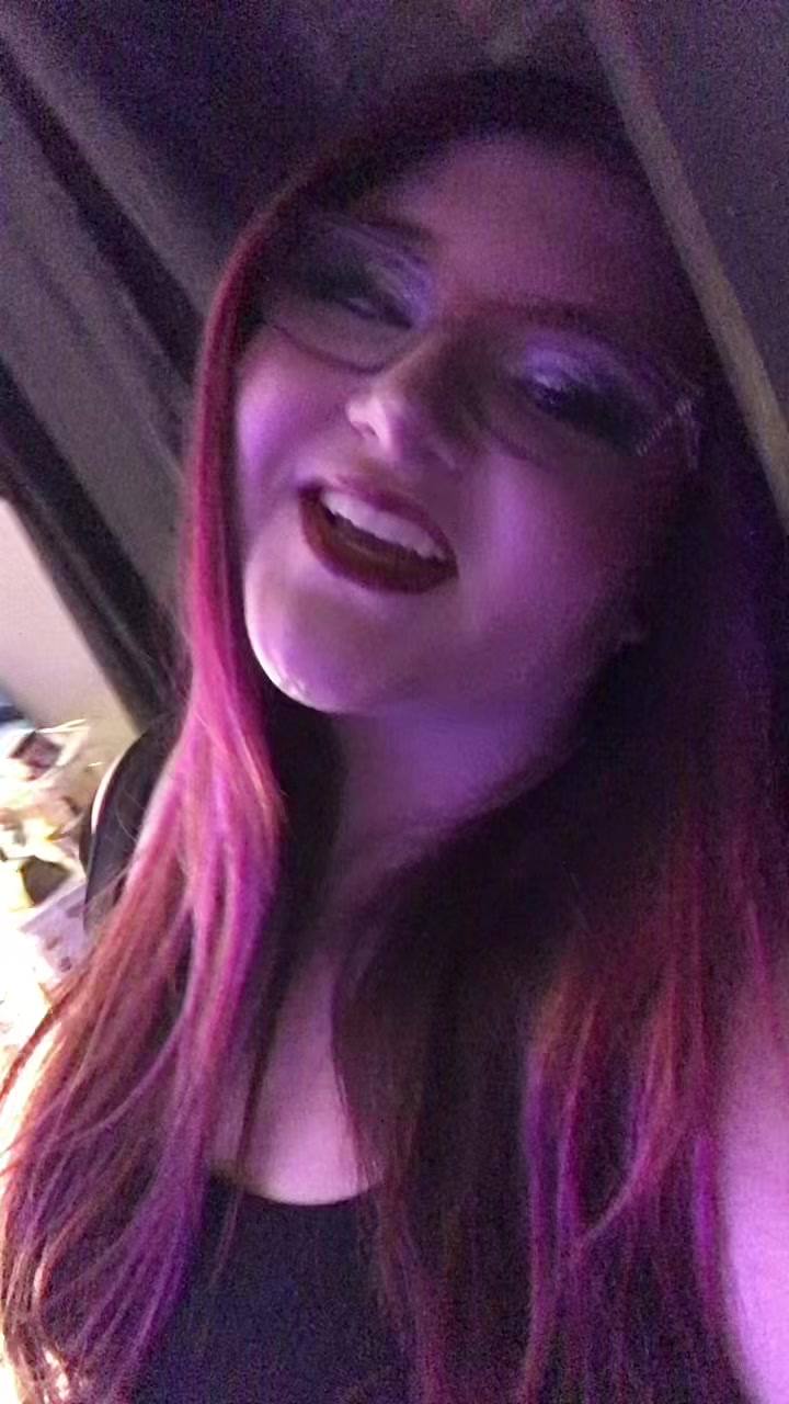 @🦄