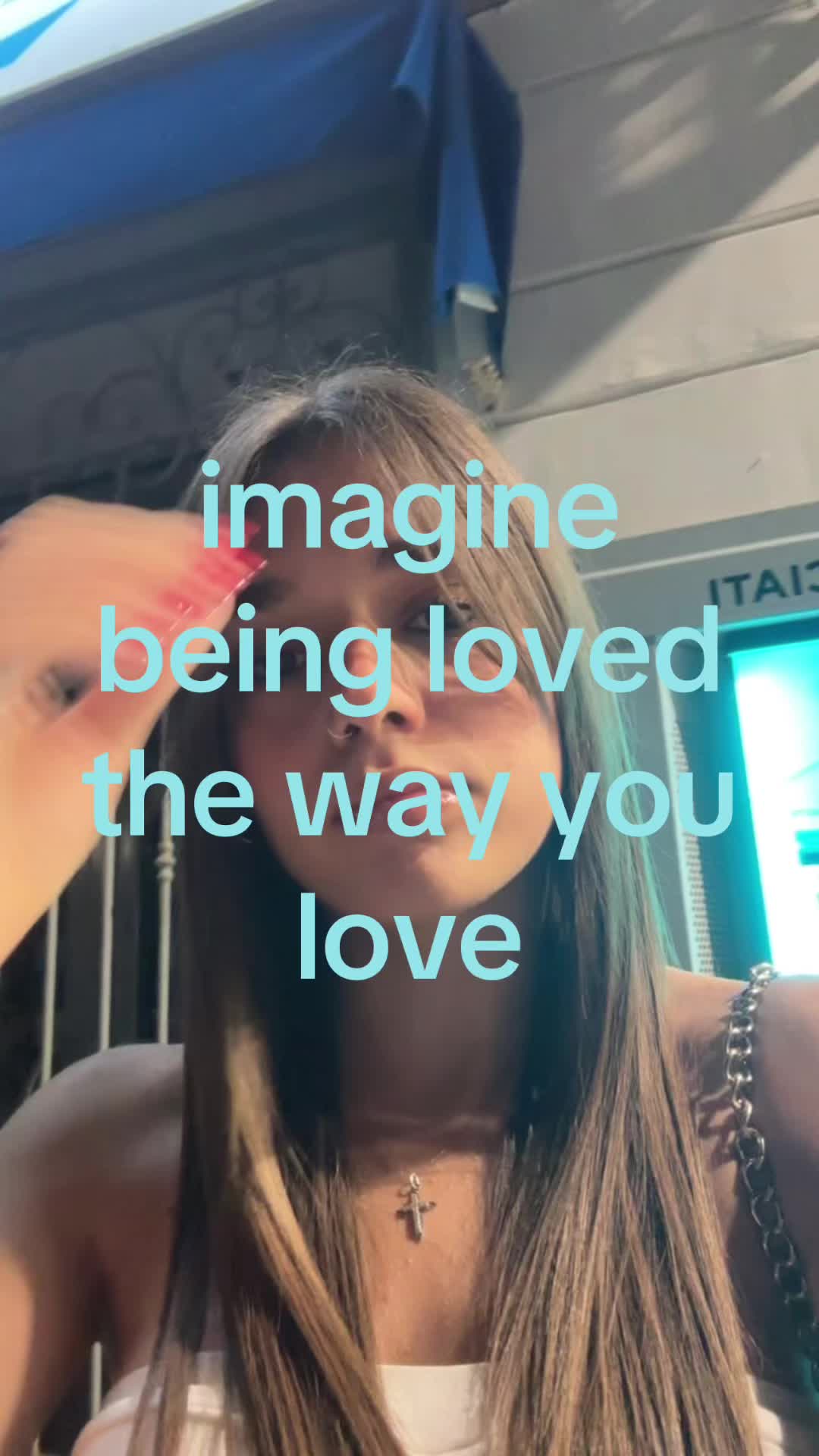 @monica