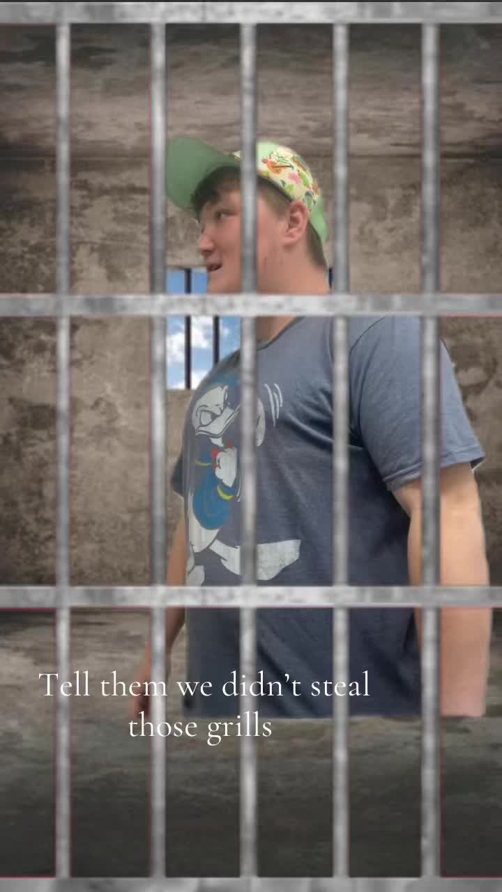 @HeyIts_Sheppard
