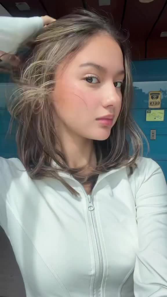 @CLARISSAKINNI