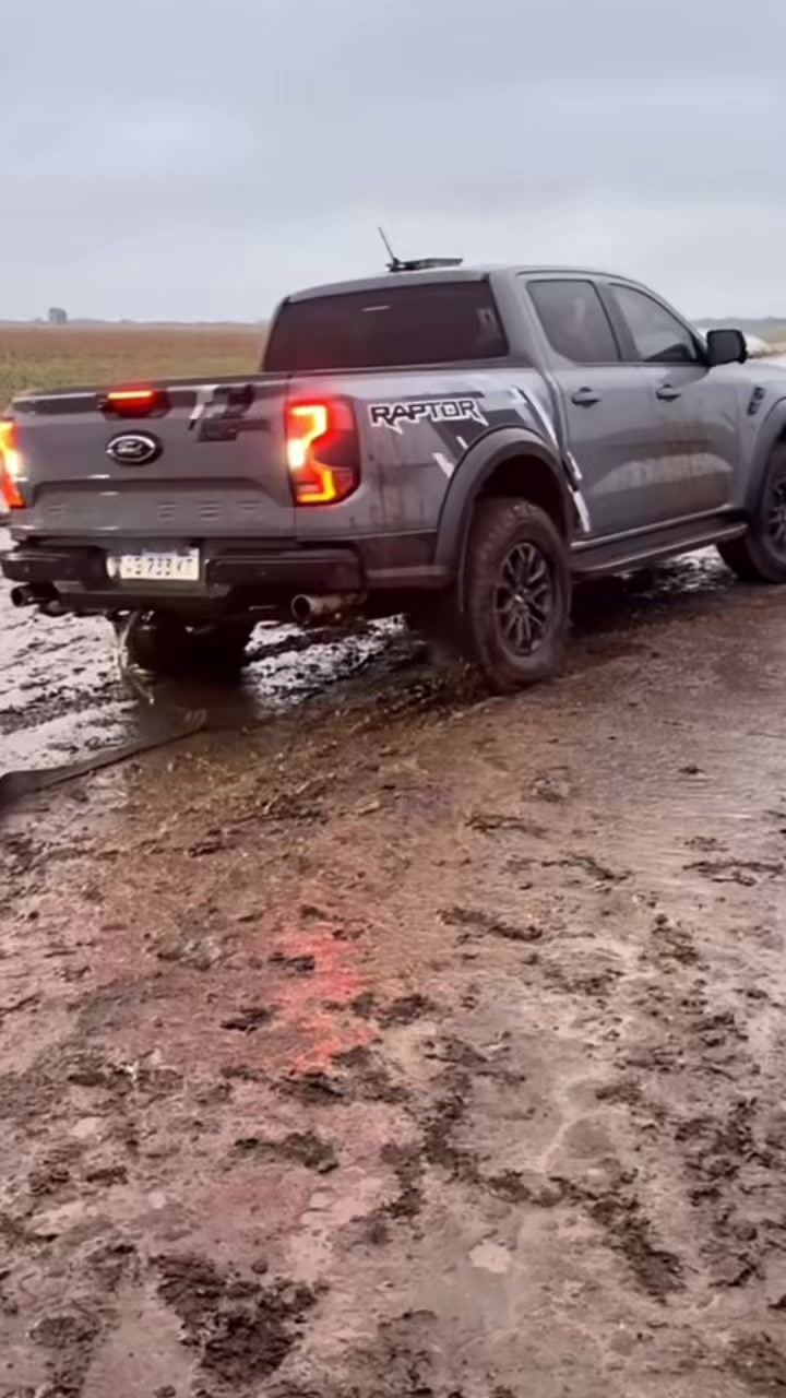 @FierrosdelCampo