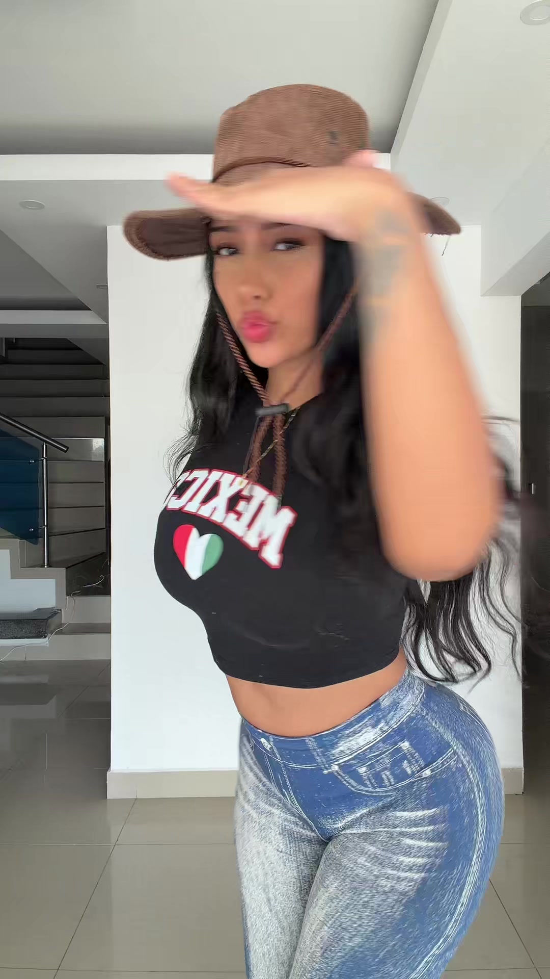 @Indialau
