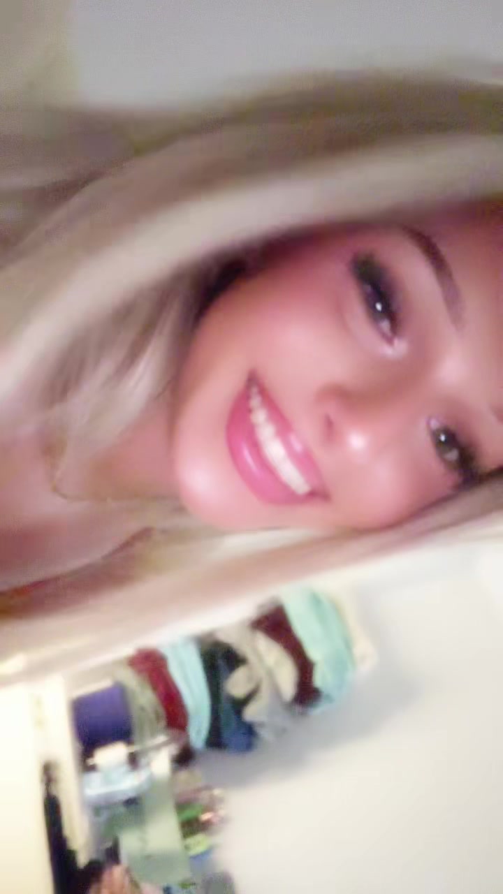 @𝐙𝐨𝐞𝐲