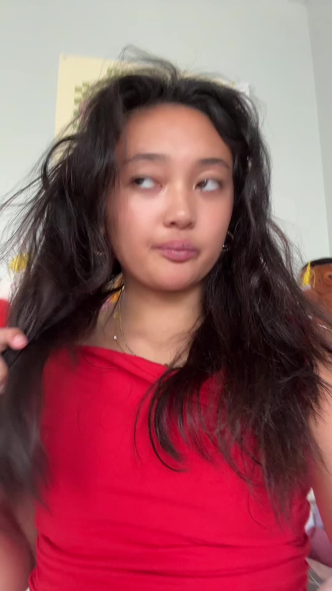@yannyorlaurenl