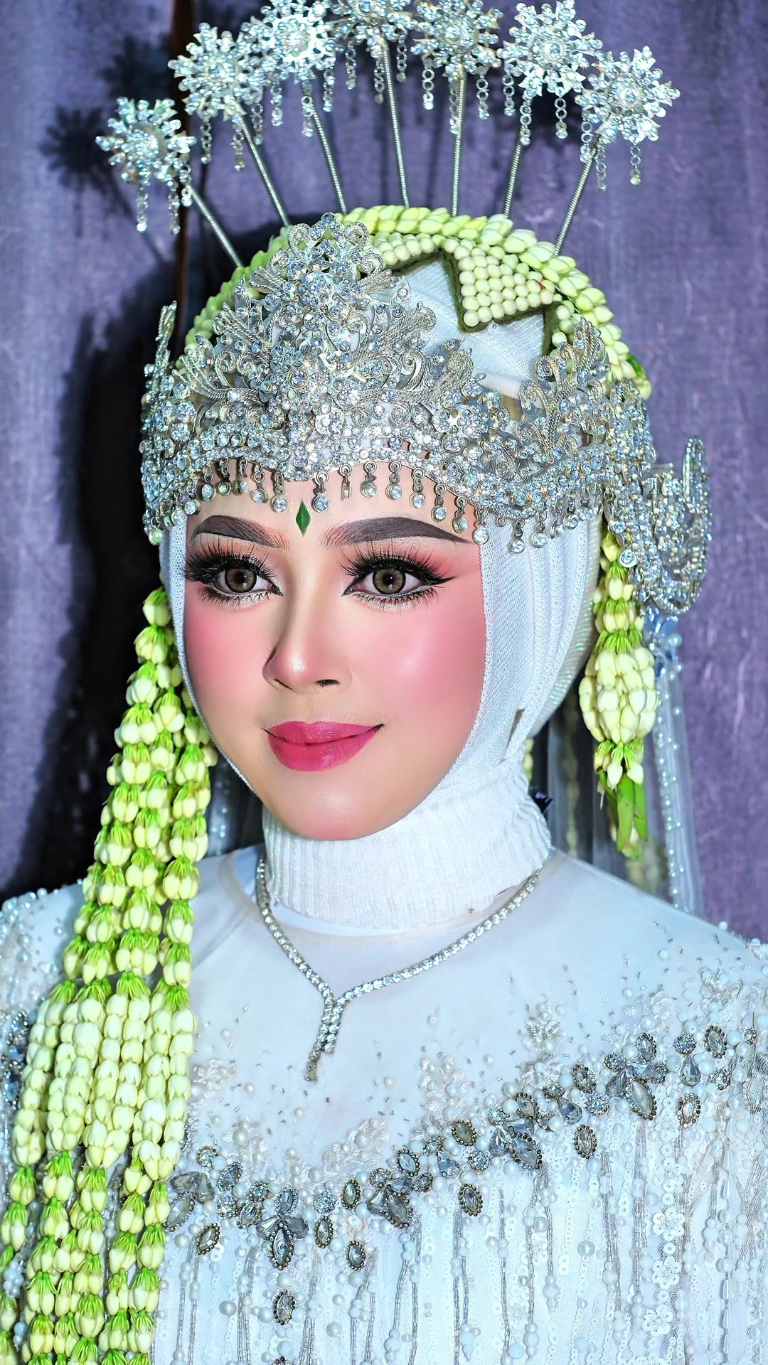 @HIEKMAA MAKE UP JEMBER
