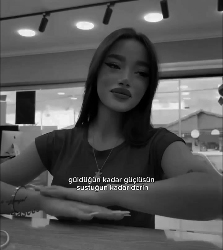 @𝐔𝐥𝐲𝐚🤍