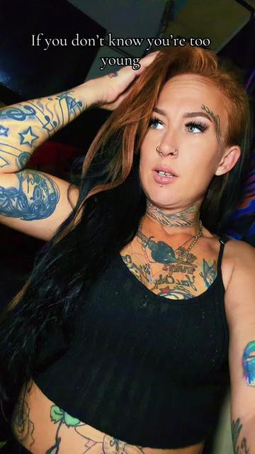 @ғͫʊͦcͭкͪɳͣ Tattedmommy420