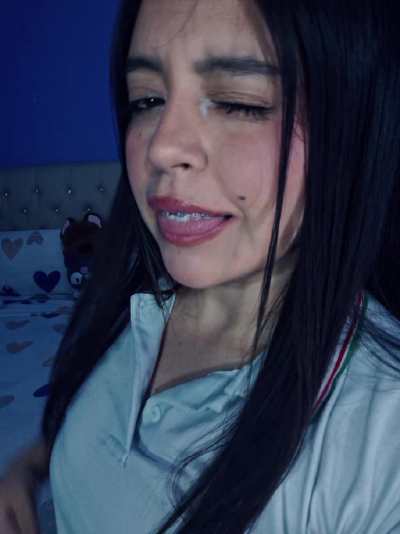 @NANADELREY18🪷