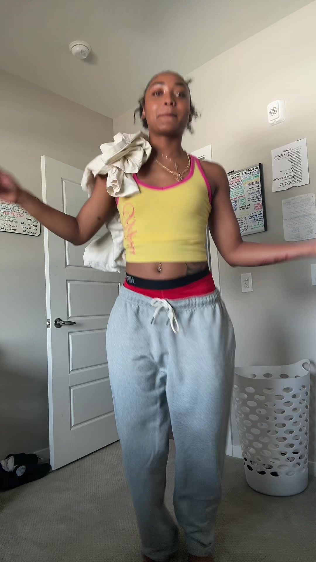 @jjaneedoee