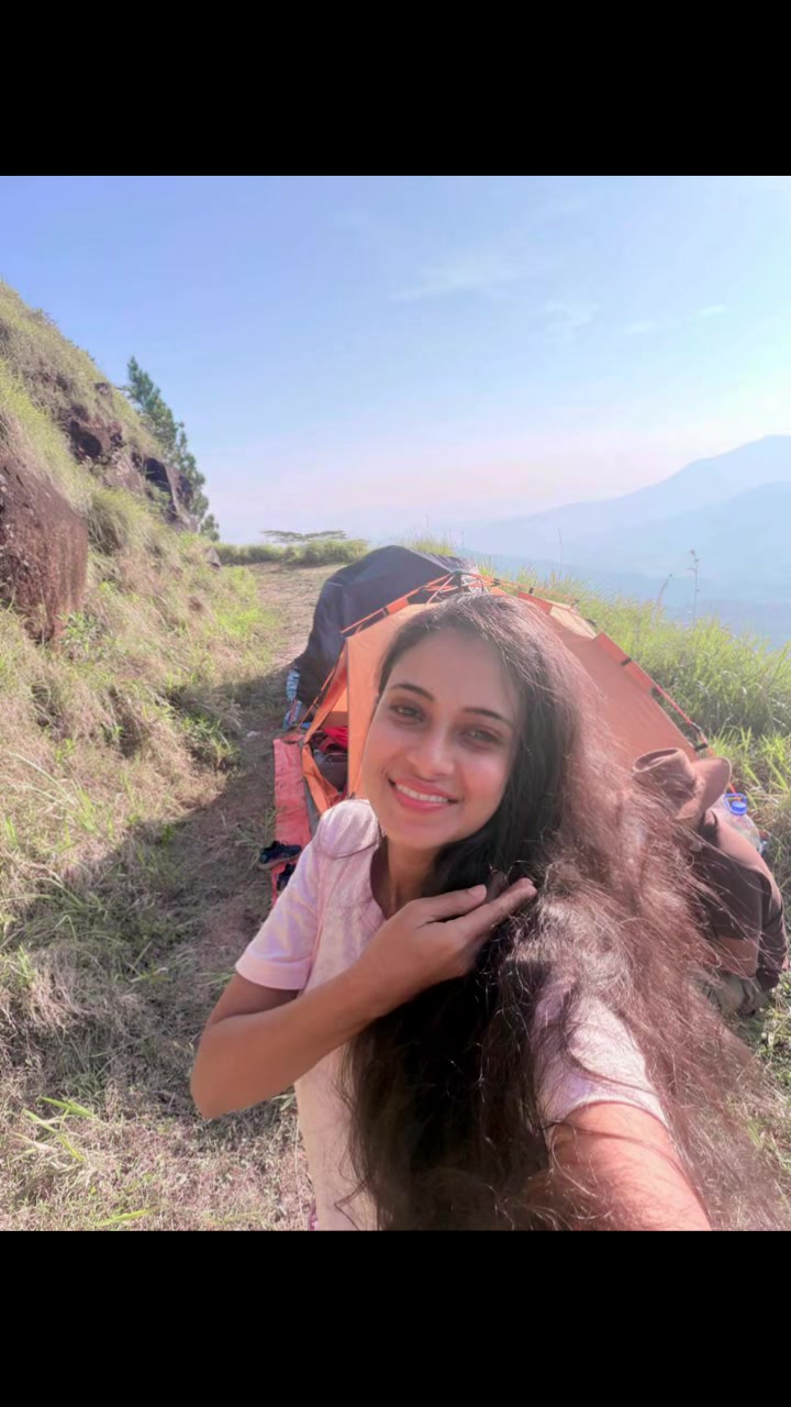 @nadeeshani28sl