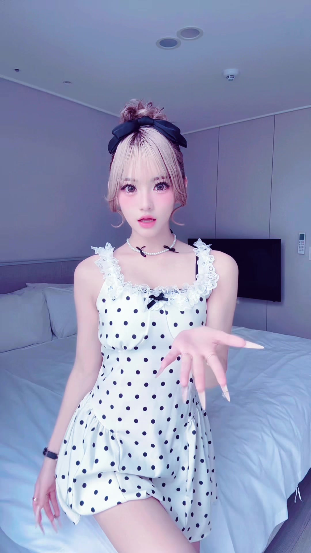 @倉八音羽 【おとちん】