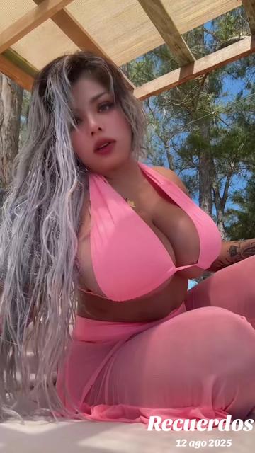 @Bella A. González