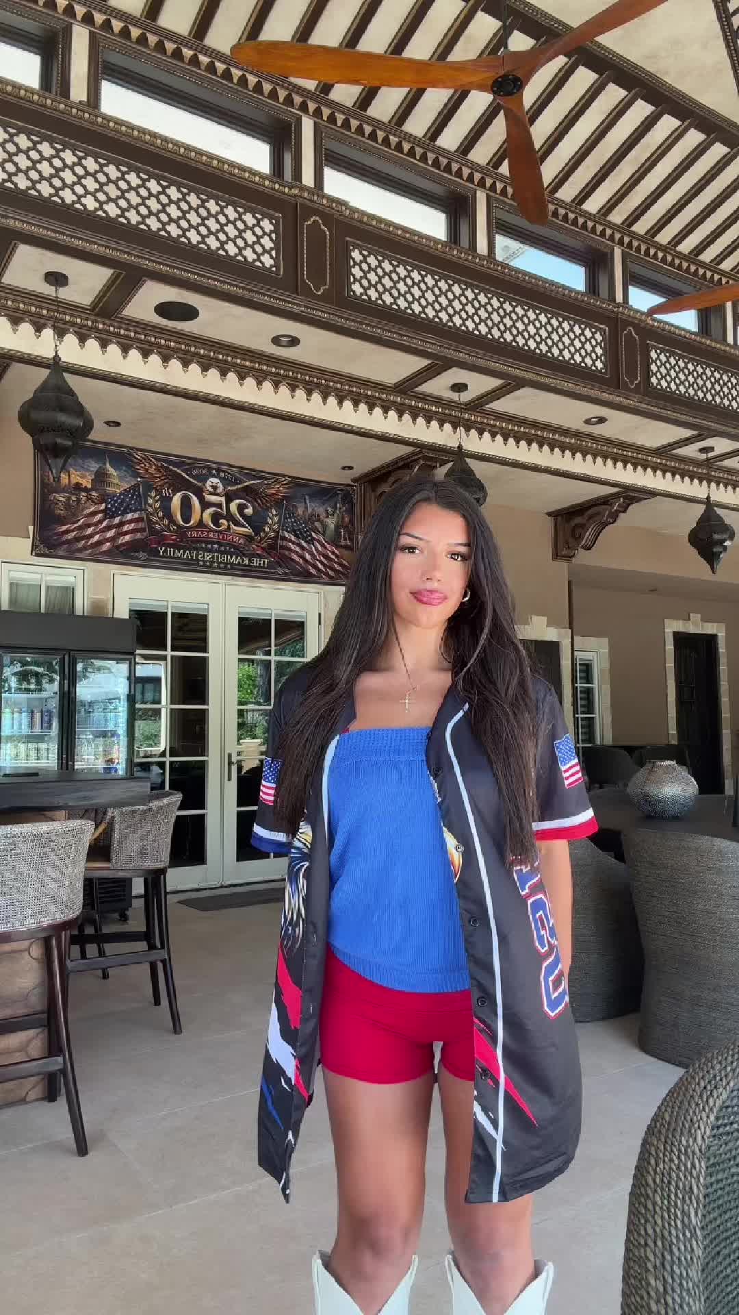 @anasia