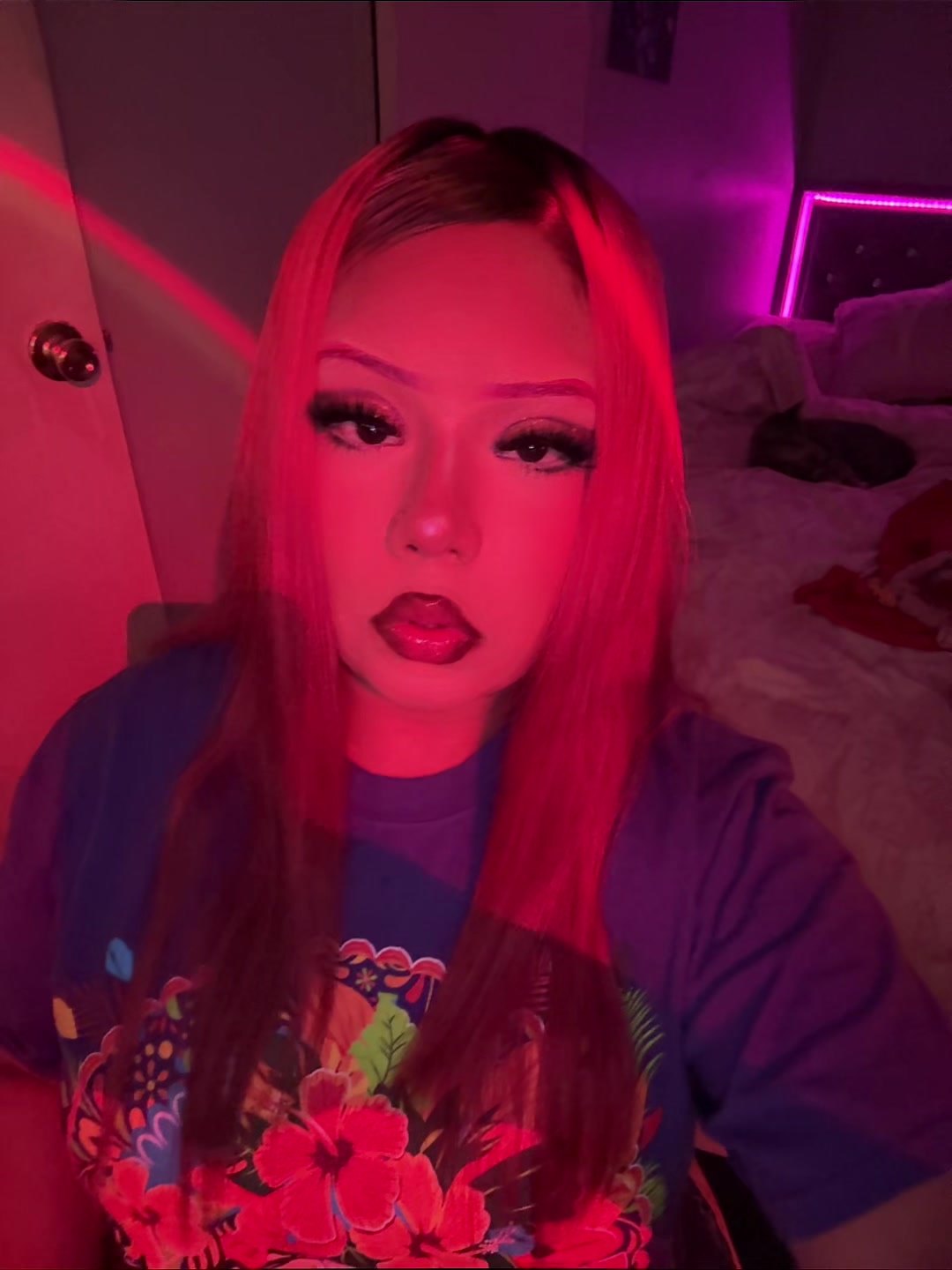 @️ ️