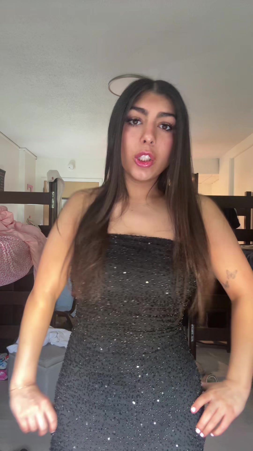 @GIA