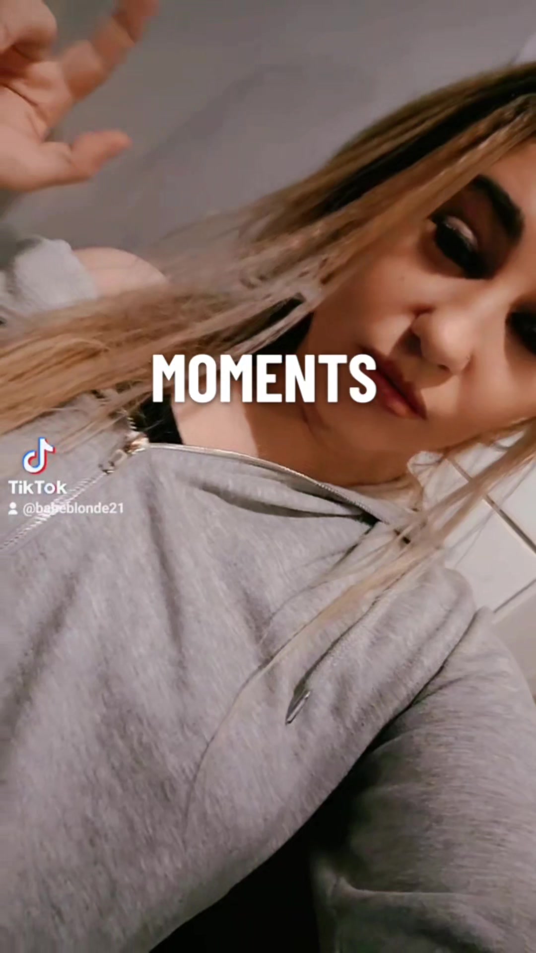 @alexsandra🤍💜