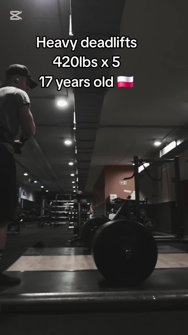 @Oskar 🇵🇱