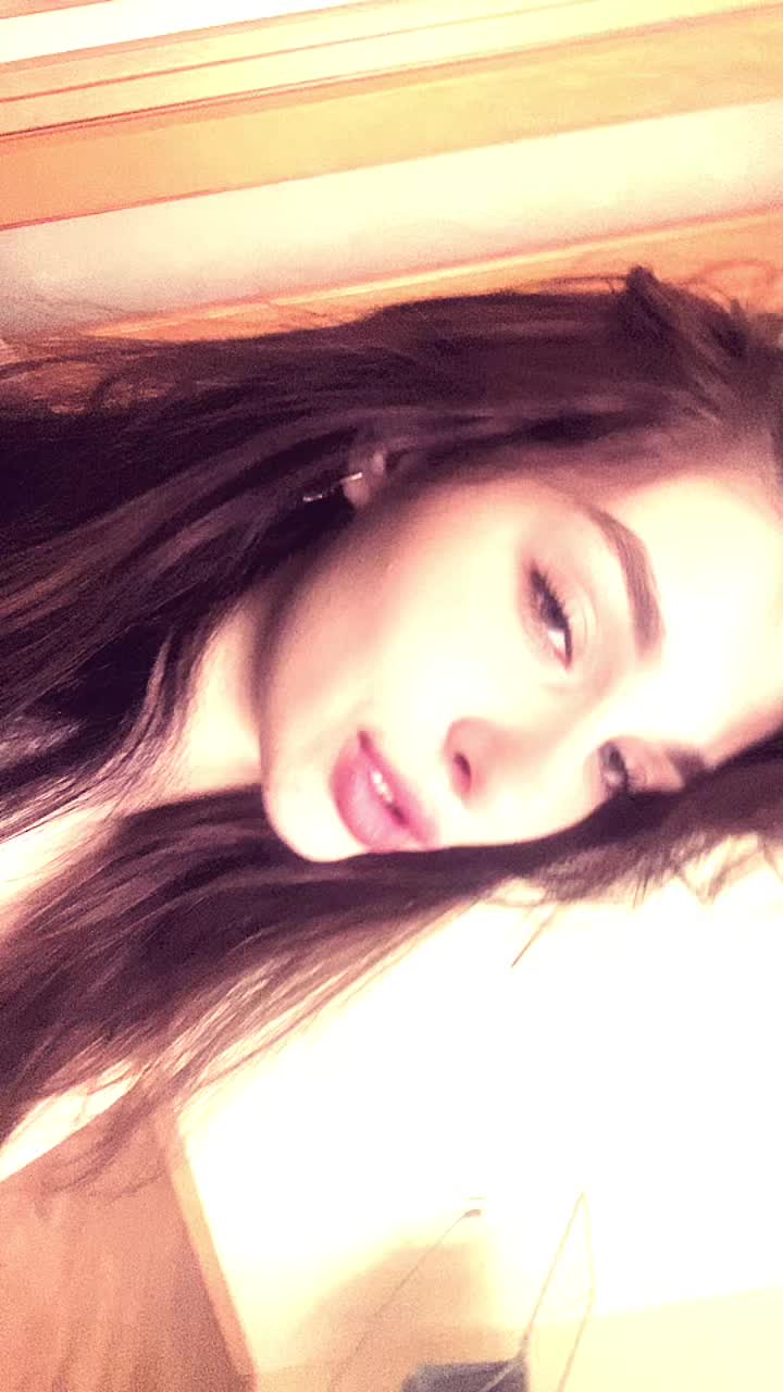 @Camilla_02_03