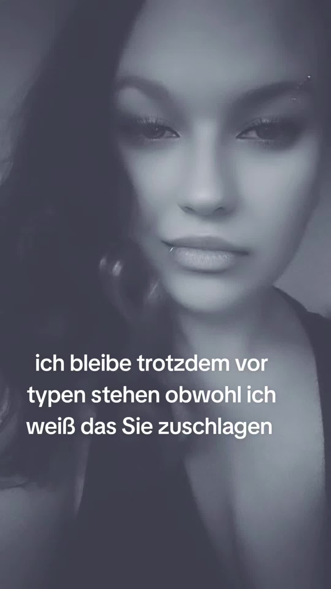 @◇Schattenfeder◇ 📚🖤