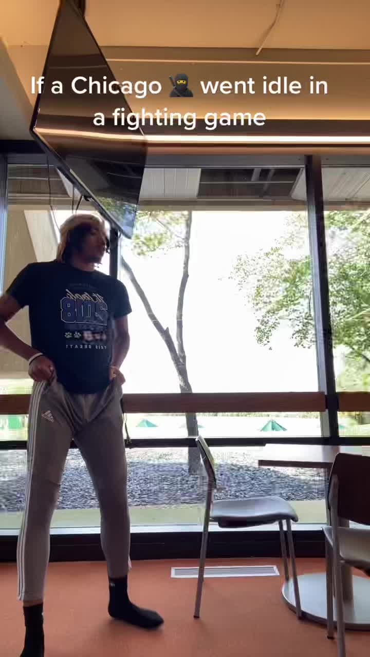 @BOWW