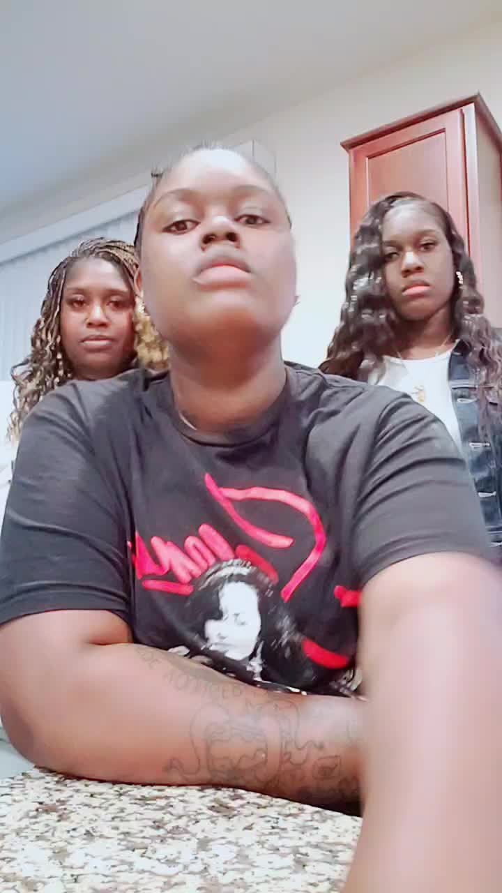 @AUJANÉÉ