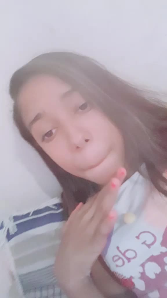 @Laura Cristine