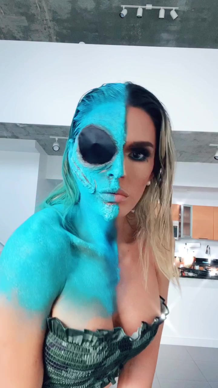 @srtashlyn
