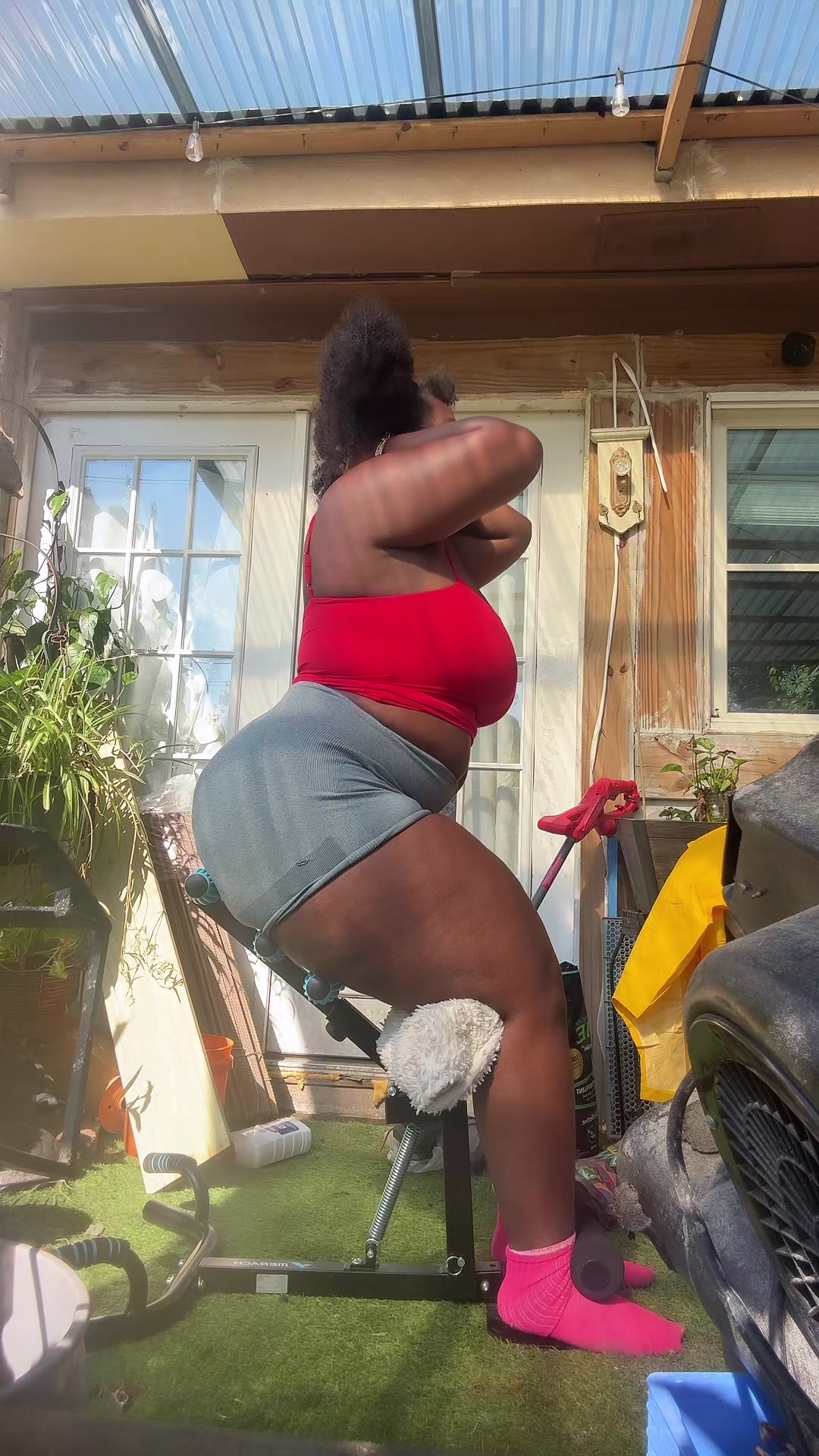 @Curvy.queen