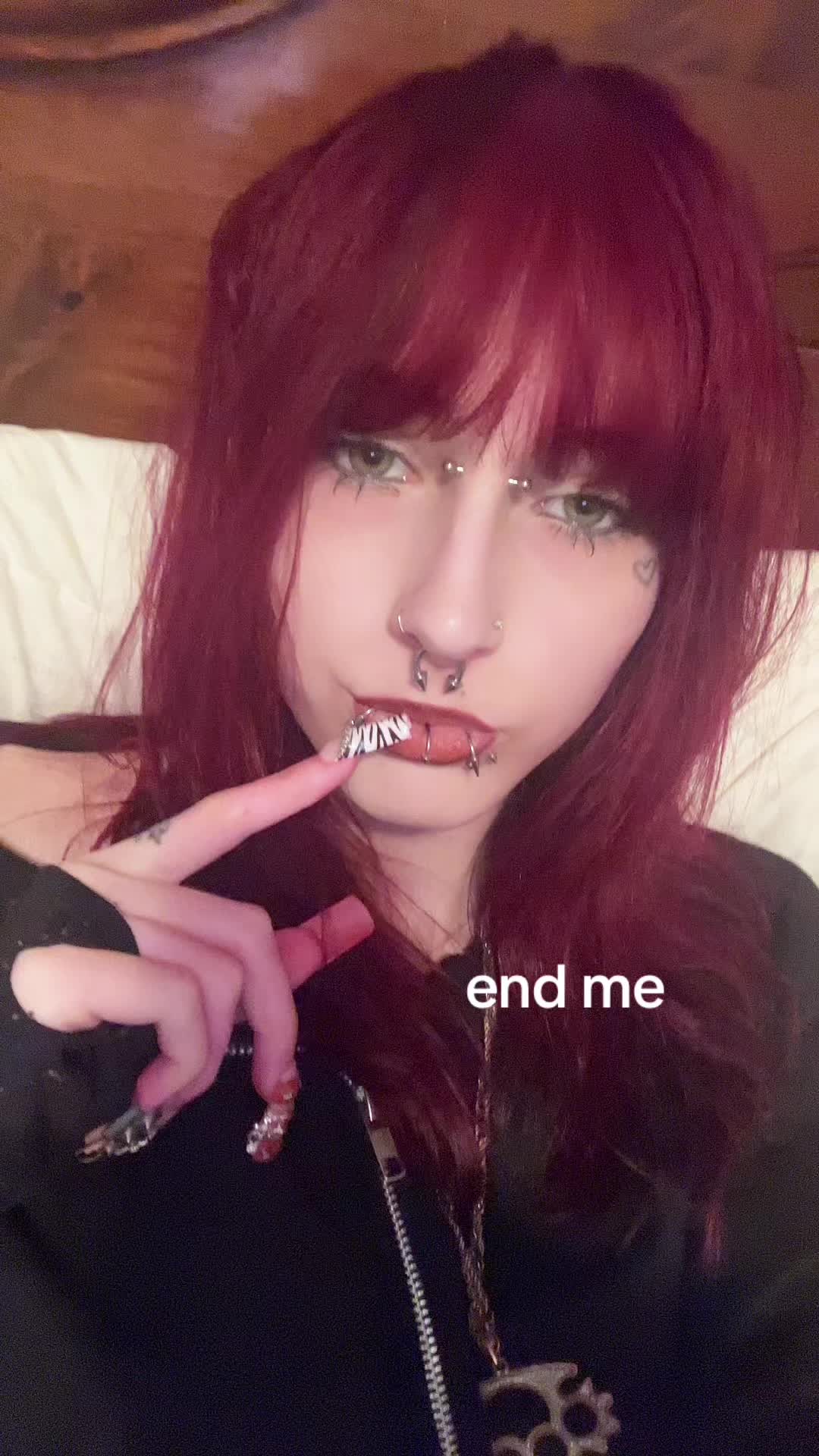 @kissMYAss