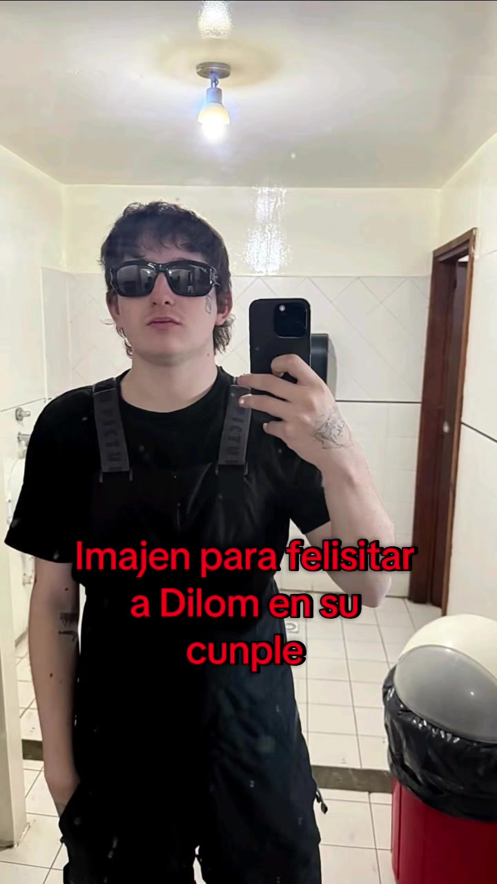 @Momazos Dillom Mx