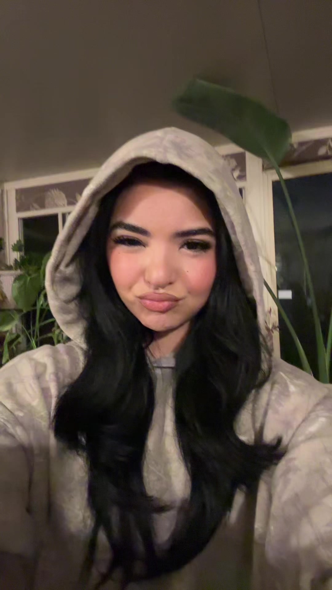 @dee