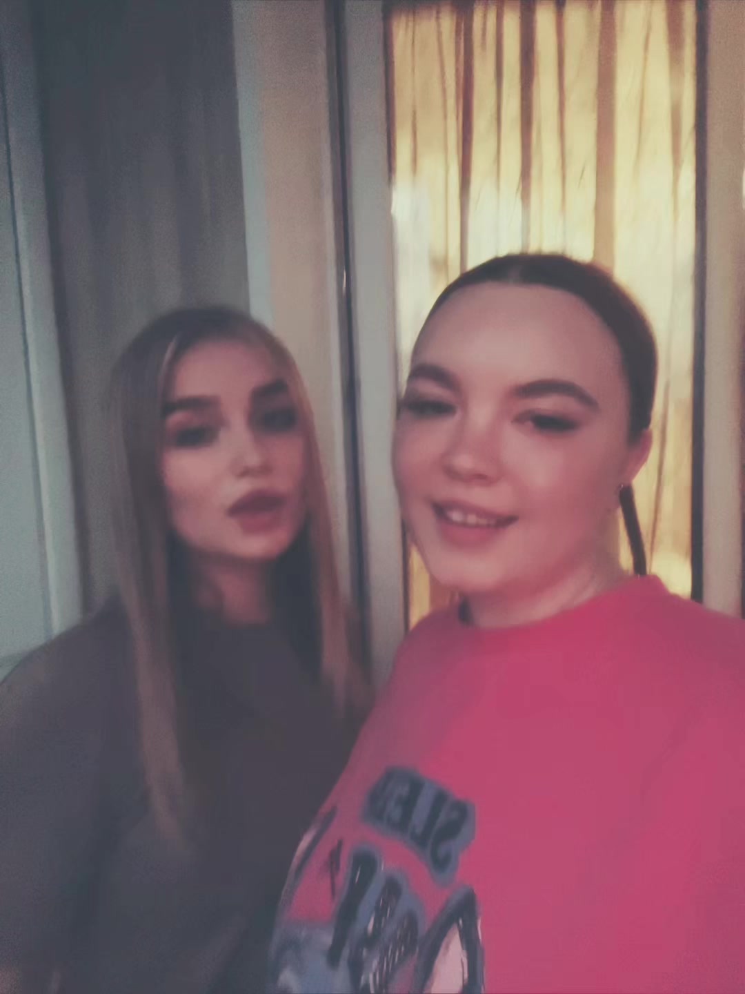 @viks_lips