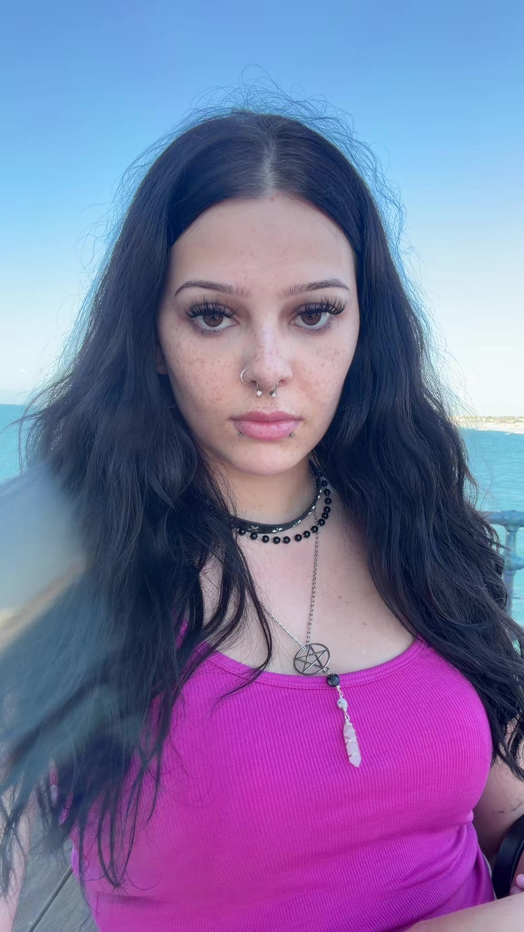 @☺️