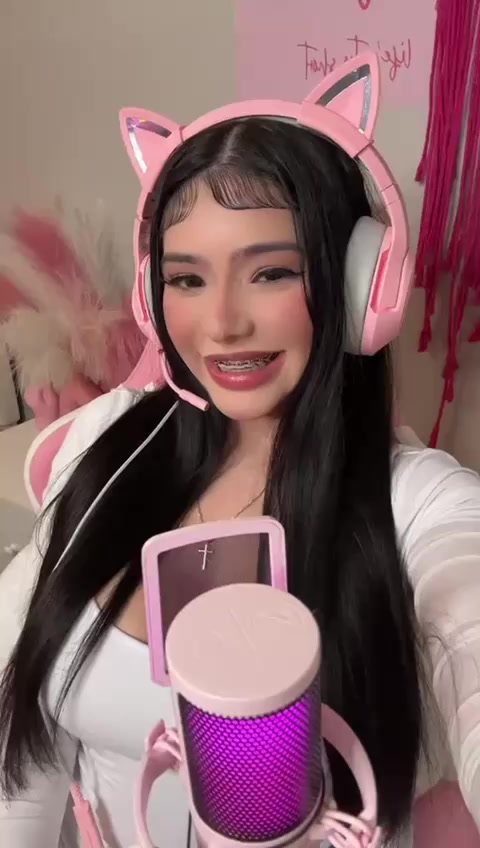 @xoxlovelysweets
