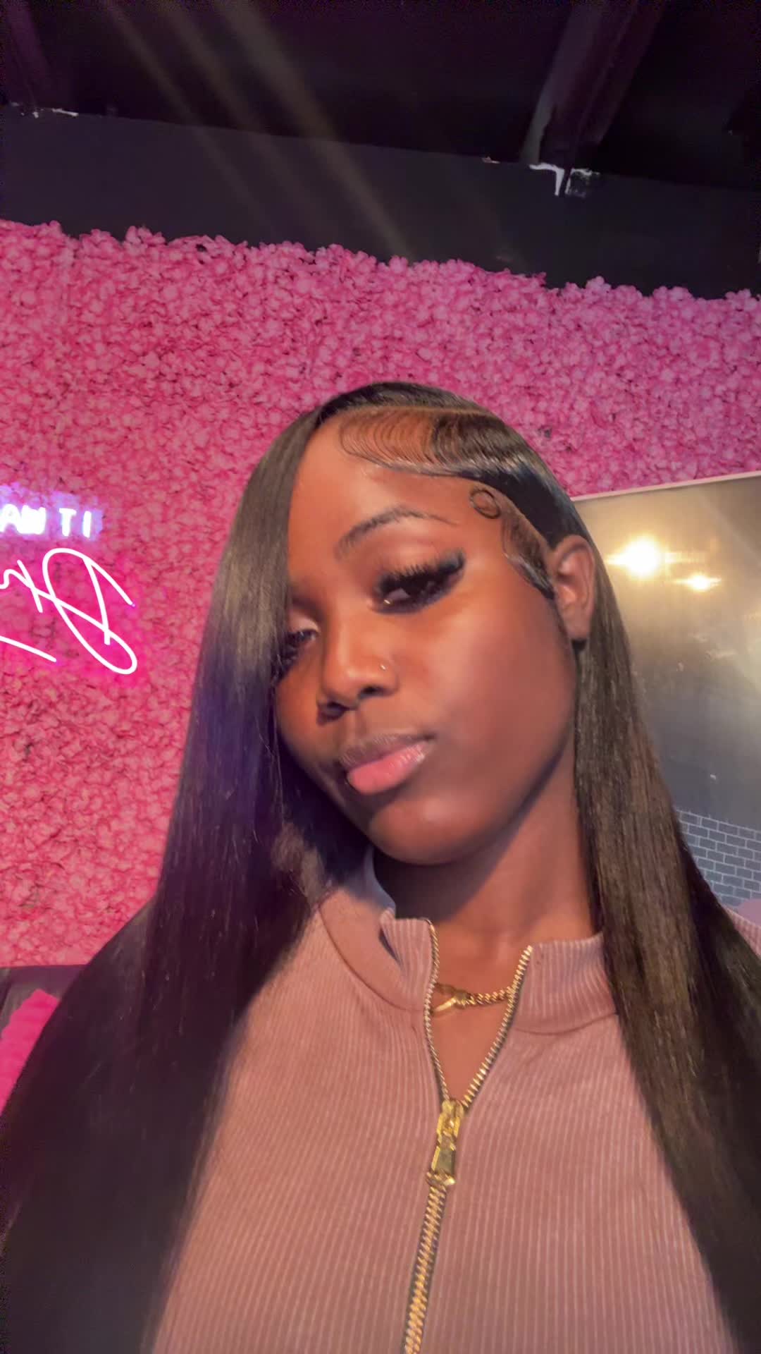 @Baddolly