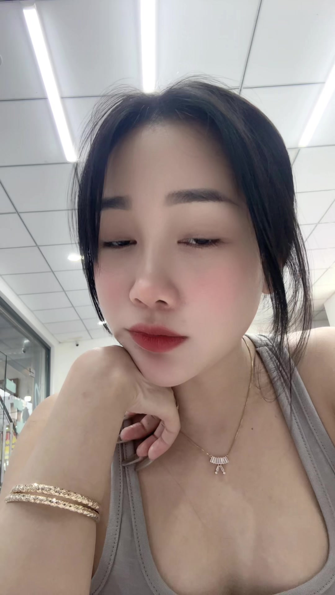 @Yana Mai  🐉