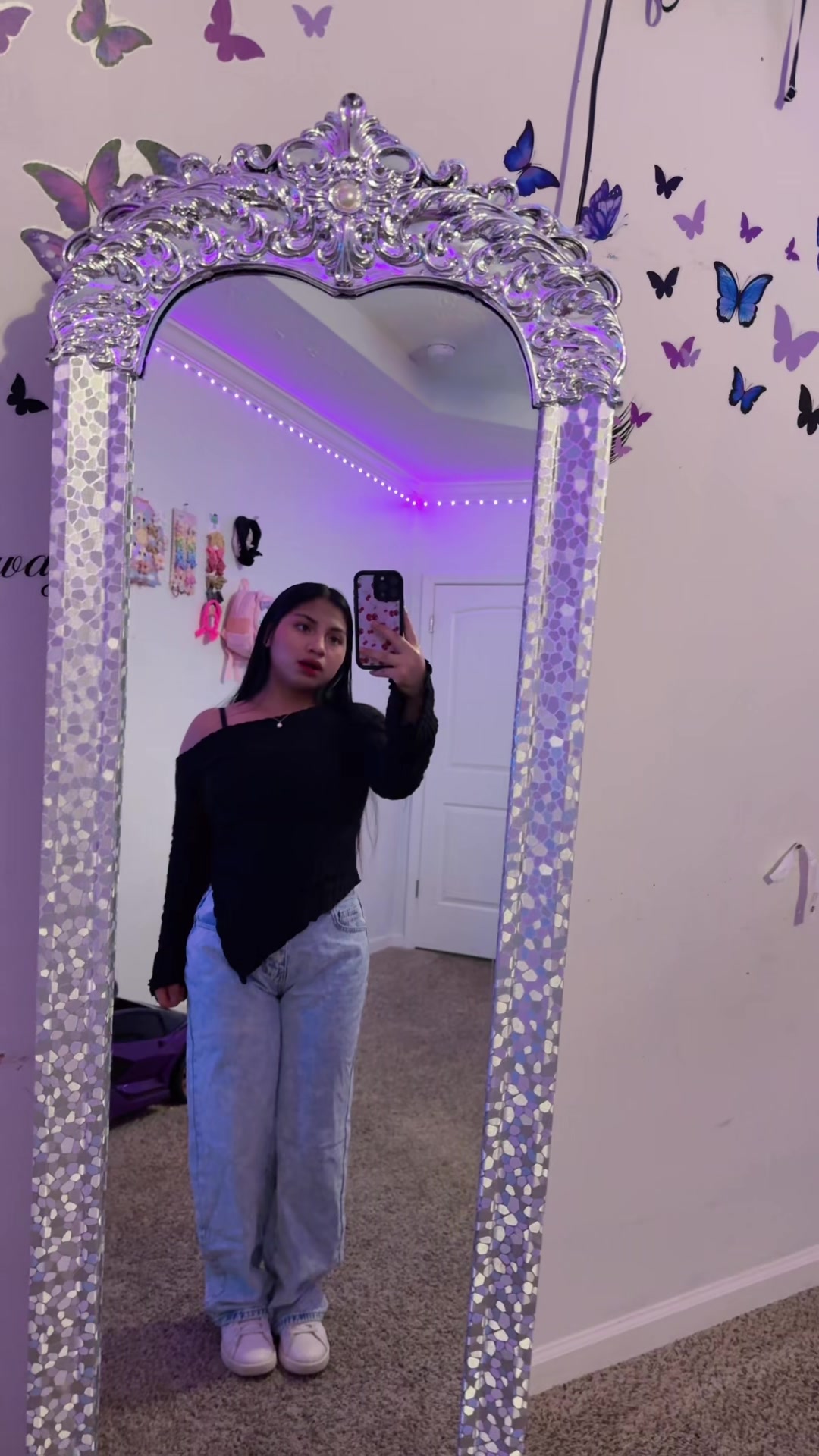 @🍒.