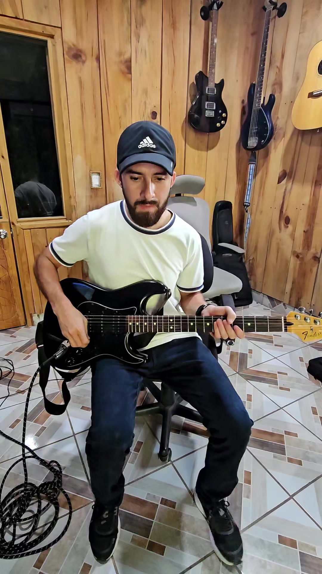 @Josh Martinez 🎸