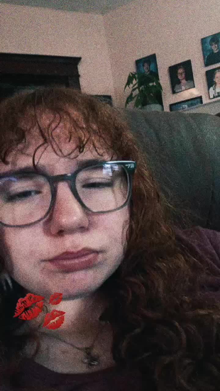 @🥀