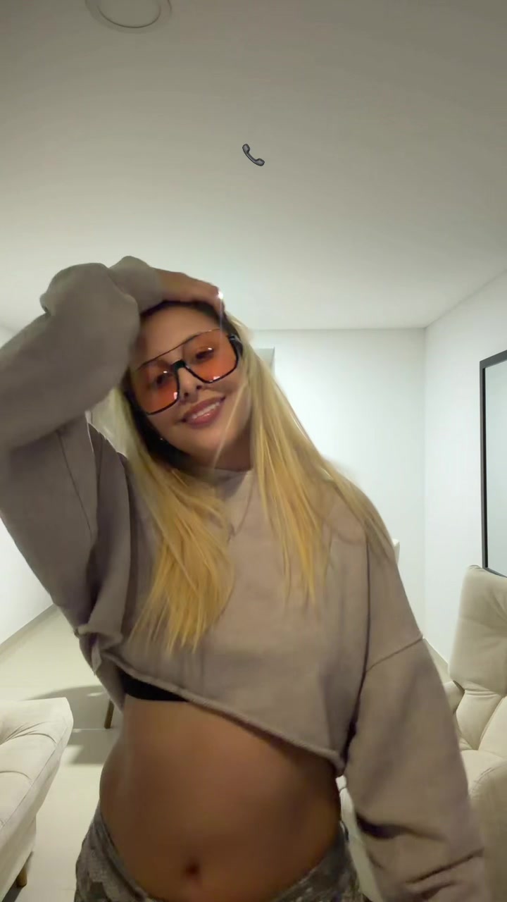 @Juli🙂↕️