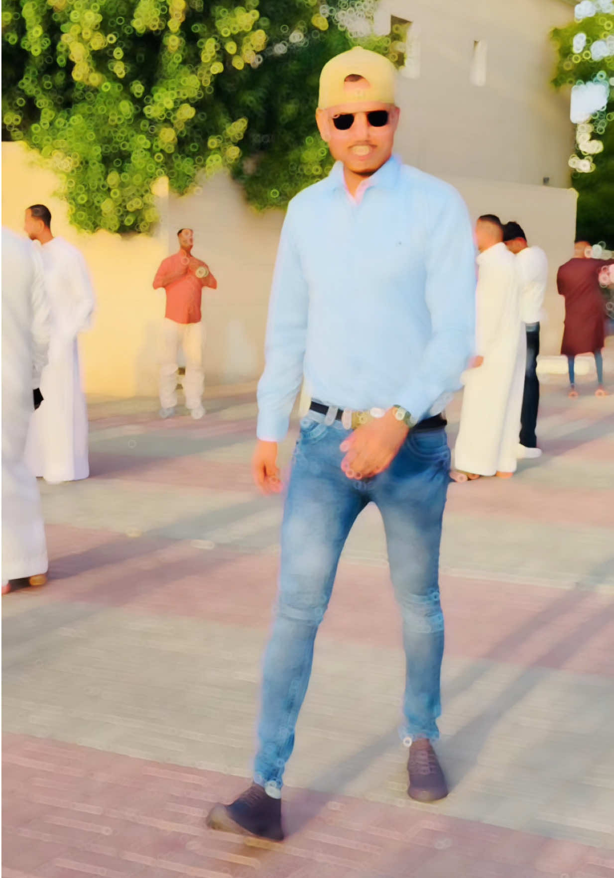 @SHAMSHAD🌹12