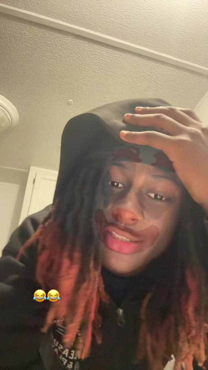 @YOUTUBE: Hoodieboi_Jay🦅
