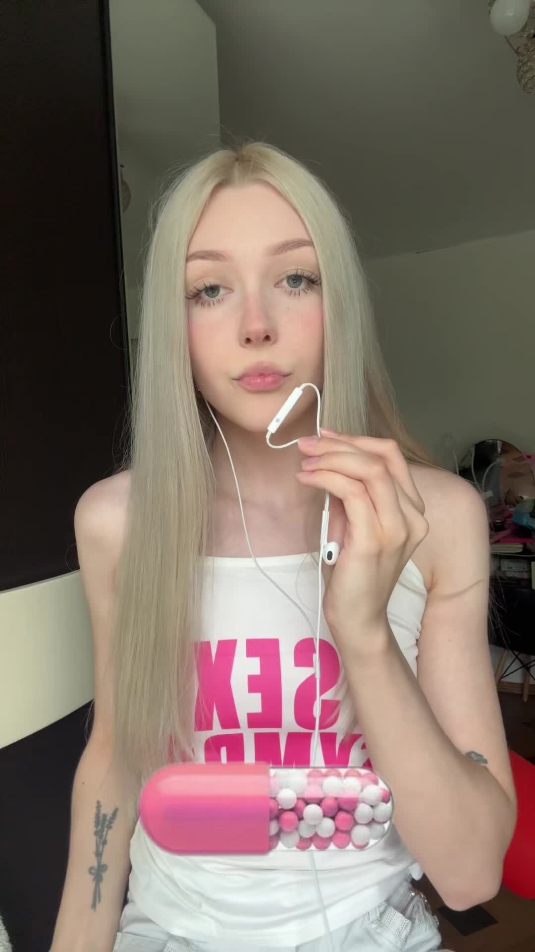 @кристина миракси