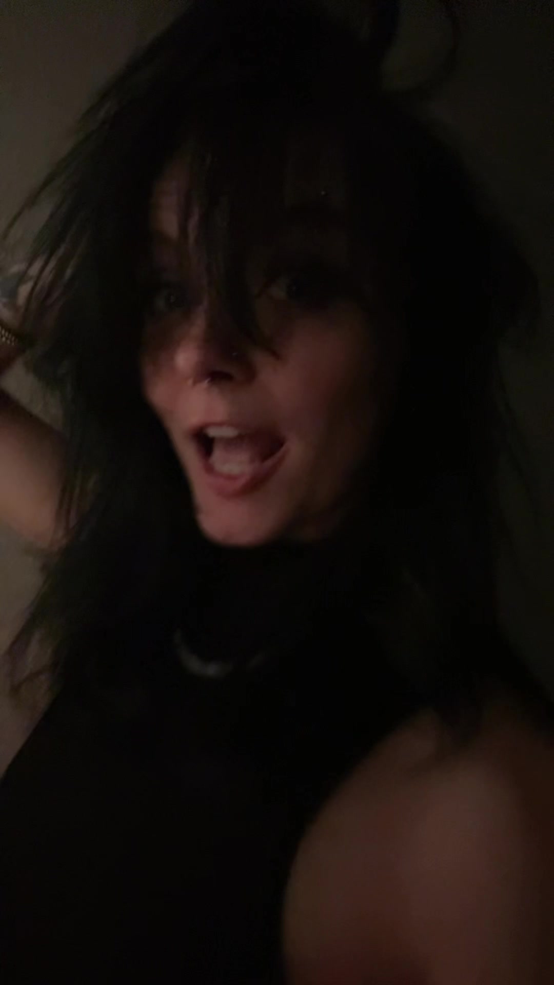@Julia Fox