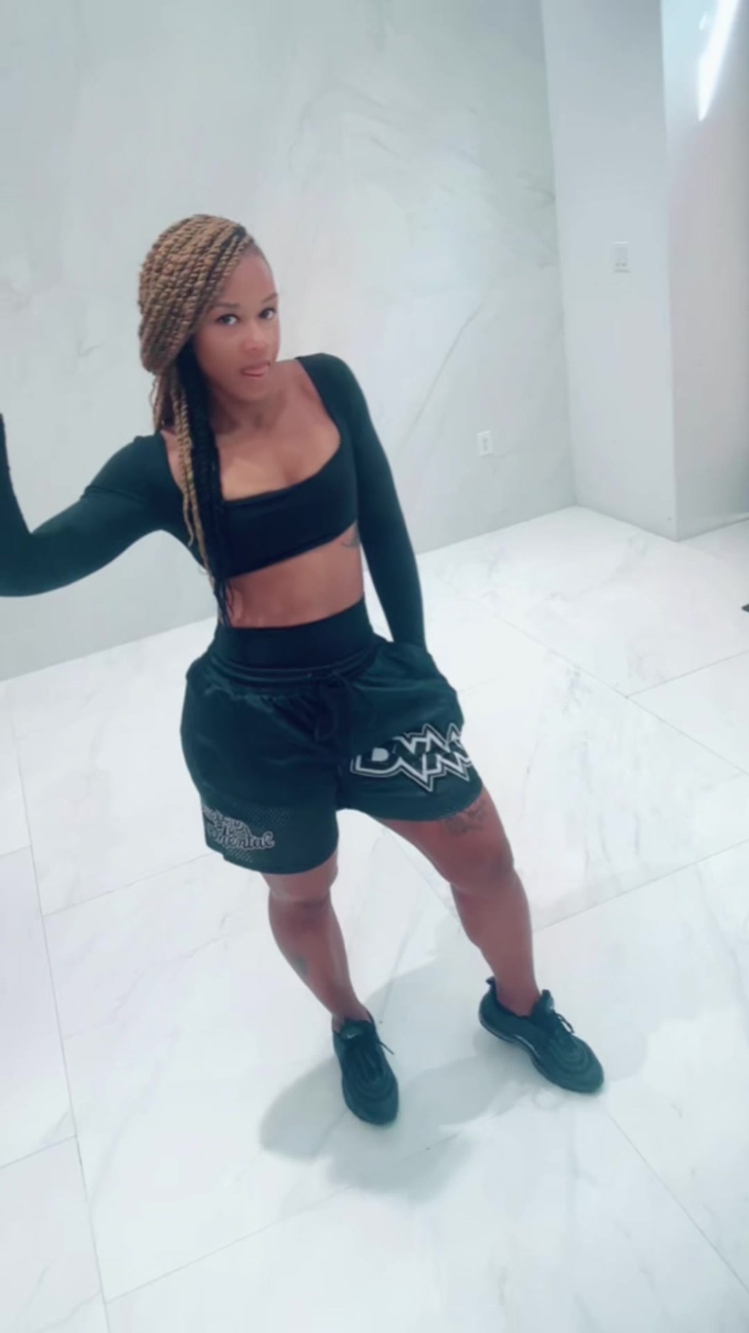 @Its_pronounced_Cherise💖